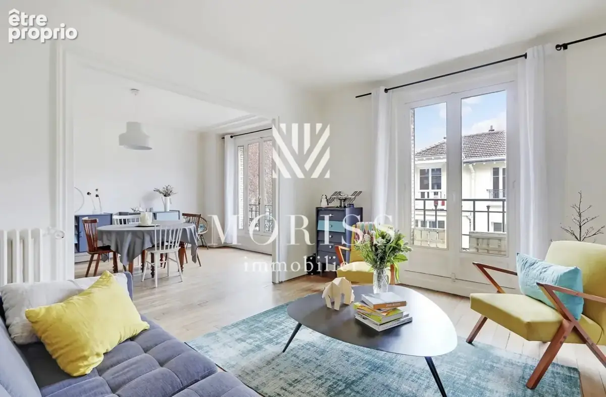 Appartement à LES LILAS