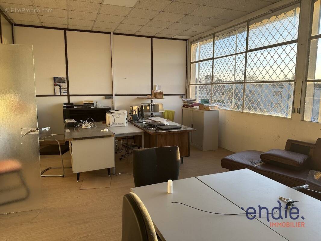 Commerce à LE VERNET