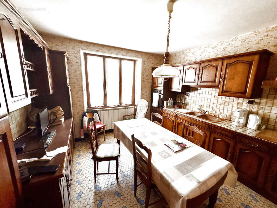 Maison à SAINT-FLOUR