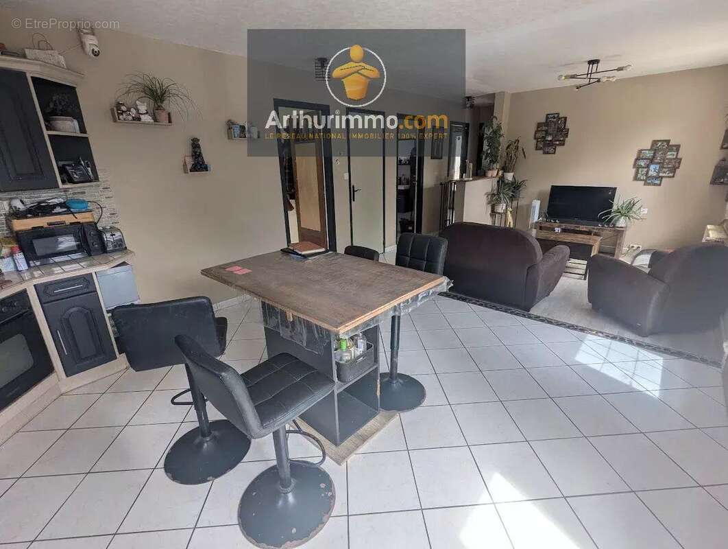 Vente Maison Josselin(56120) 195 000ï¿œ - photo 2
