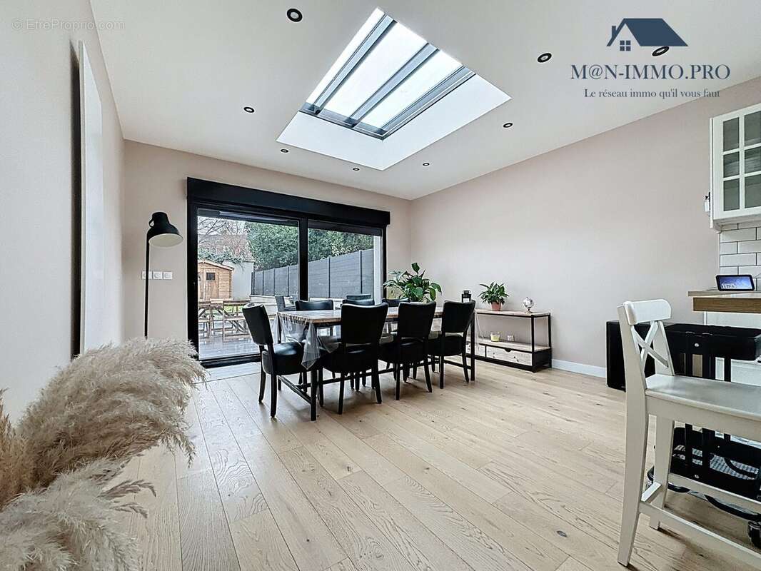 Maison à ARMENTIERES