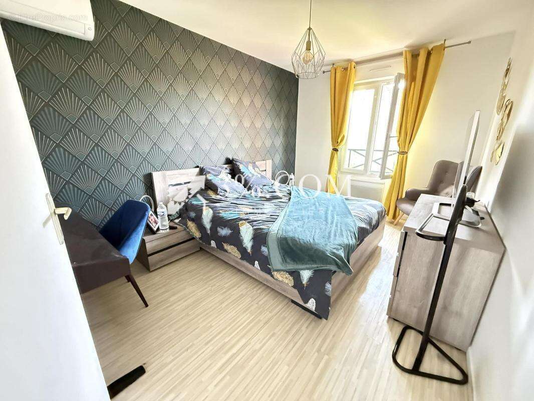 Maison à OSTRICOURT