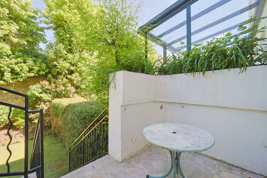 Appartement à MONTROUGE
