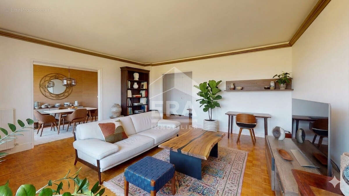 Appartement à PARIS-19E