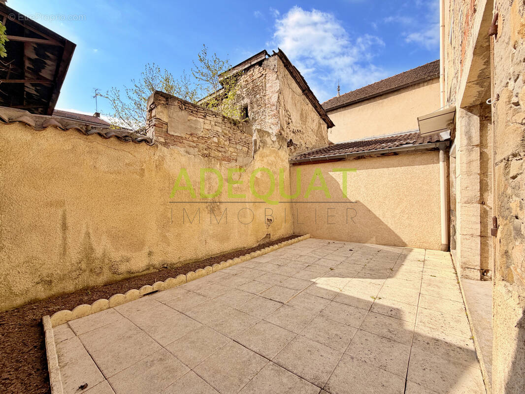Appartement à BOURGOIN-JALLIEU