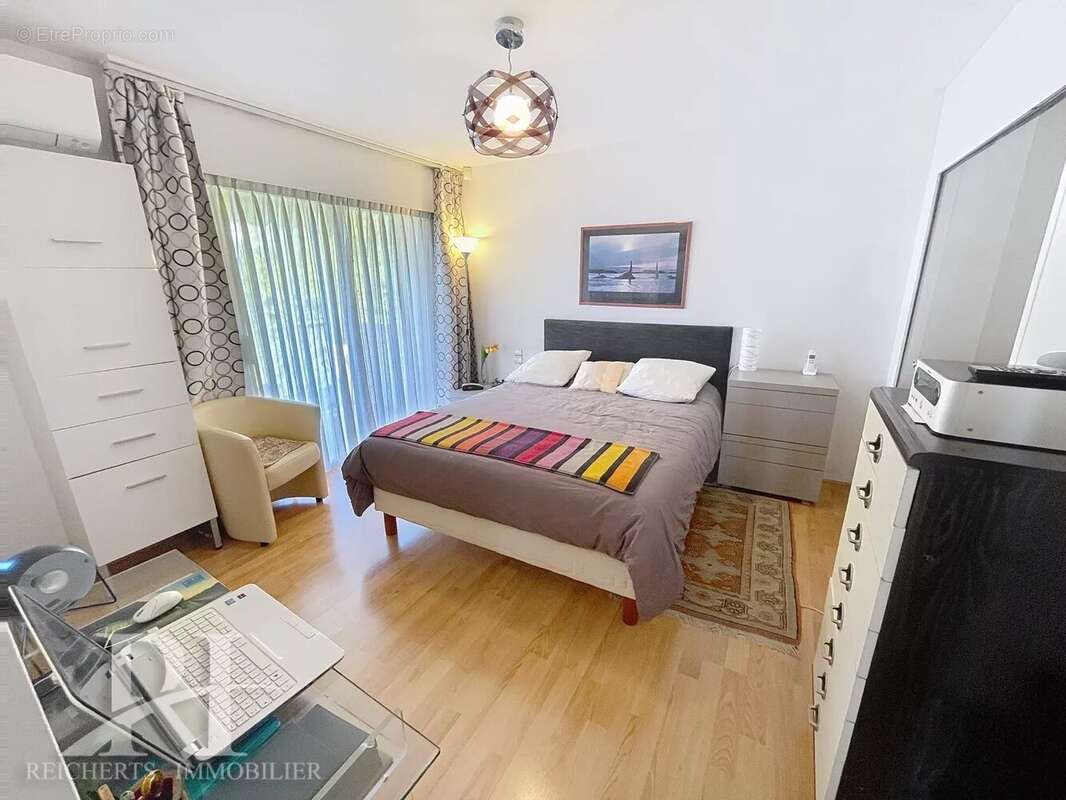 Appartement à LE CANNET