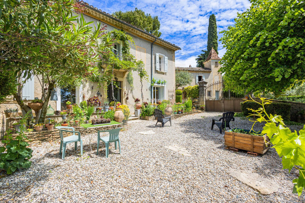 Maison à VAISON-LA-ROMAINE