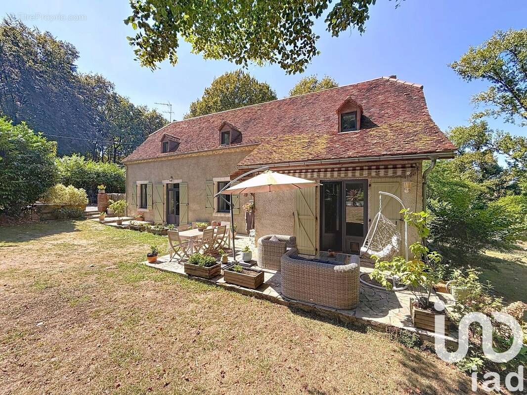 Photo 1 - Maison à LASCLAVERIES