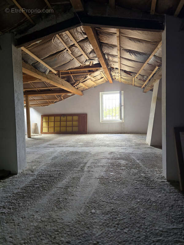 Maison à CAUMONT-SUR-DURANCE