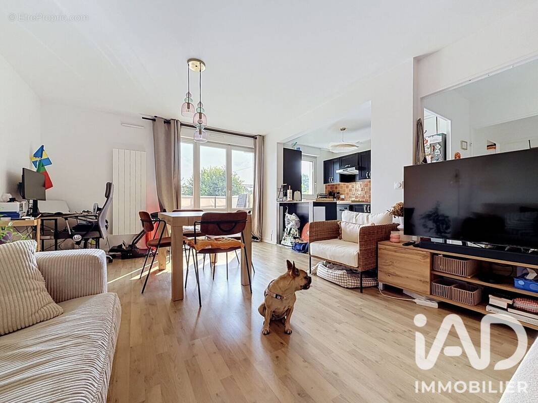 Photo 1 - Appartement à SAVIGNY-SUR-ORGE