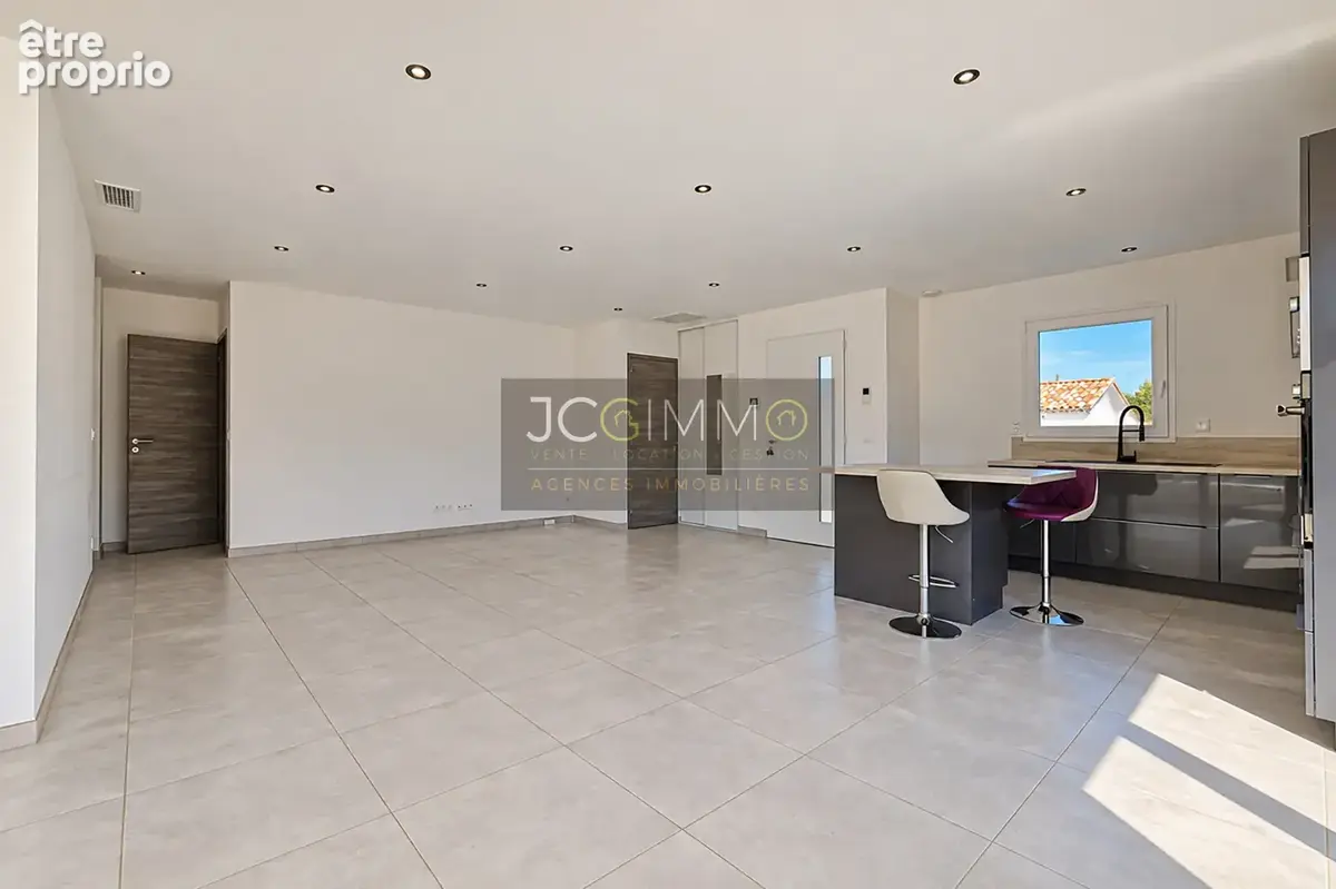 Villa T4 de 2022 avec garage, piscine et jardin - photo 10