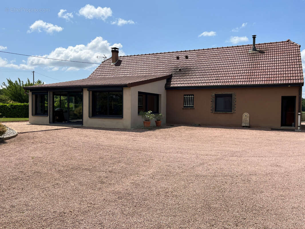 Maison à SORNAY