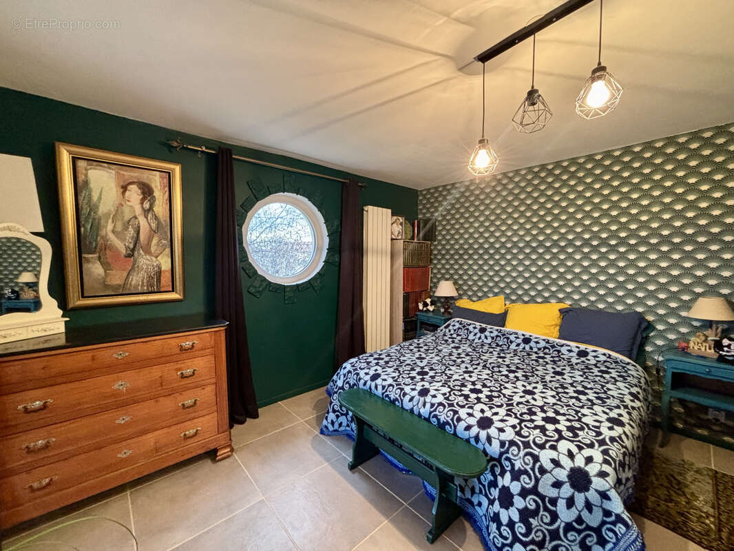 Maison à LIVRON-SUR-DROME