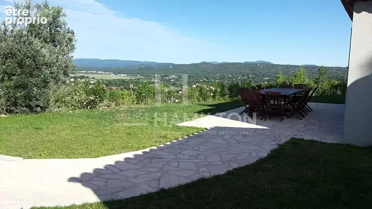 Belle villa contemporaine à Fayence, piscine et vue panoramique - photo 17