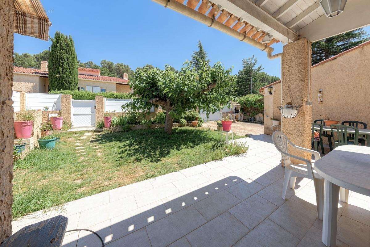 Maison à BOUC-BEL-AIR