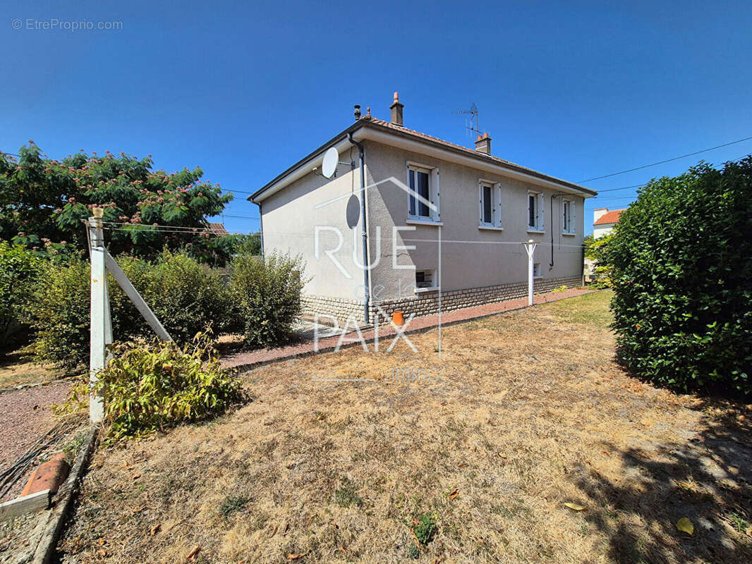 Maison Loudun 4 pièce(s) 84 m2 - photo 15