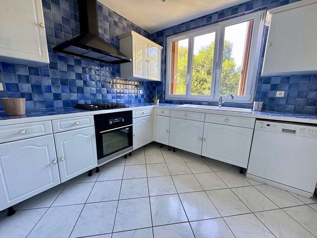 Appartement à VILLENEUVE-SAINT-GEORGES