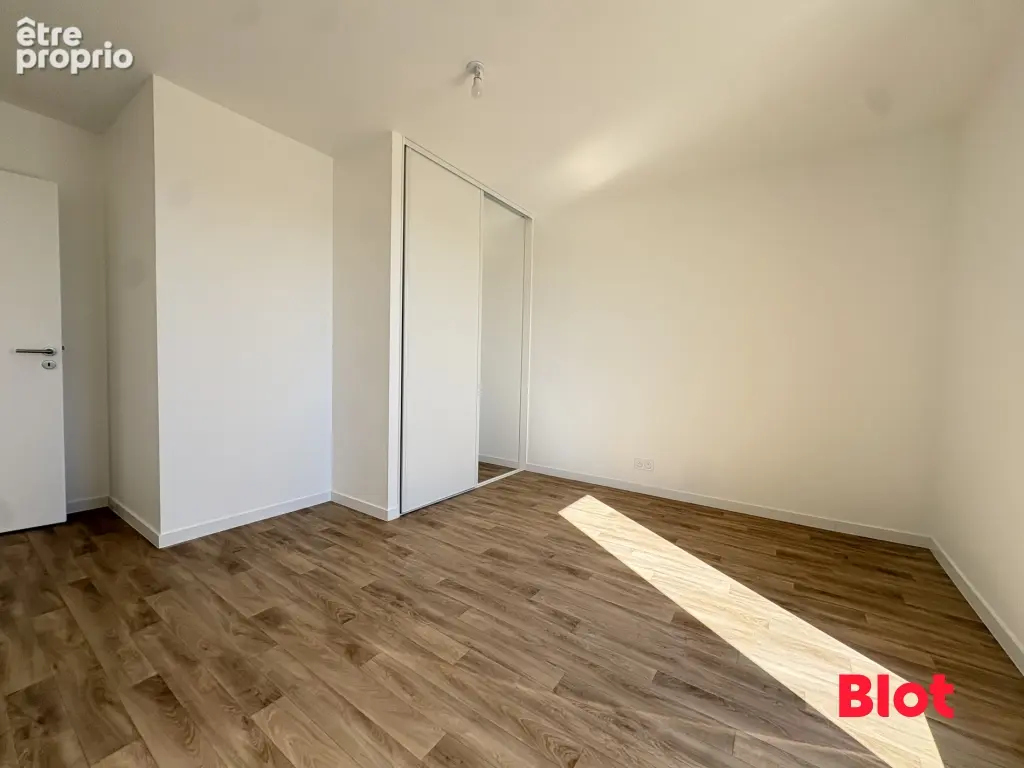 Appartement 4 pièces 93 m² à vendre à Bedee (35137) - photo 4