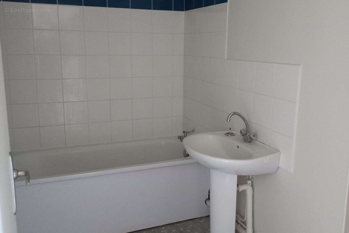 Appartement à SAINT-PATERNE-RACAN