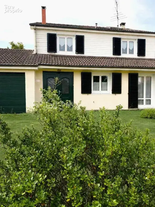 Maison Nymphéa 138 m² – 4 chambres – Jardin 524 m² – Le Mesnil-Saint-Denis - photo 13