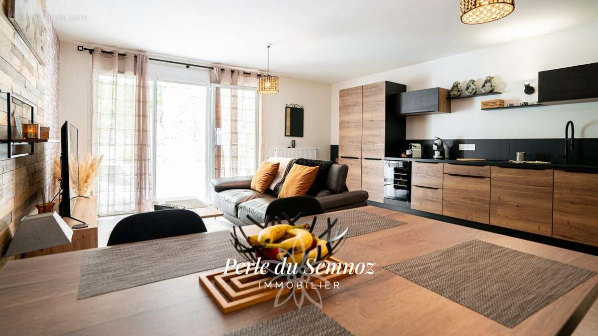 Appartement à SEYNOD
