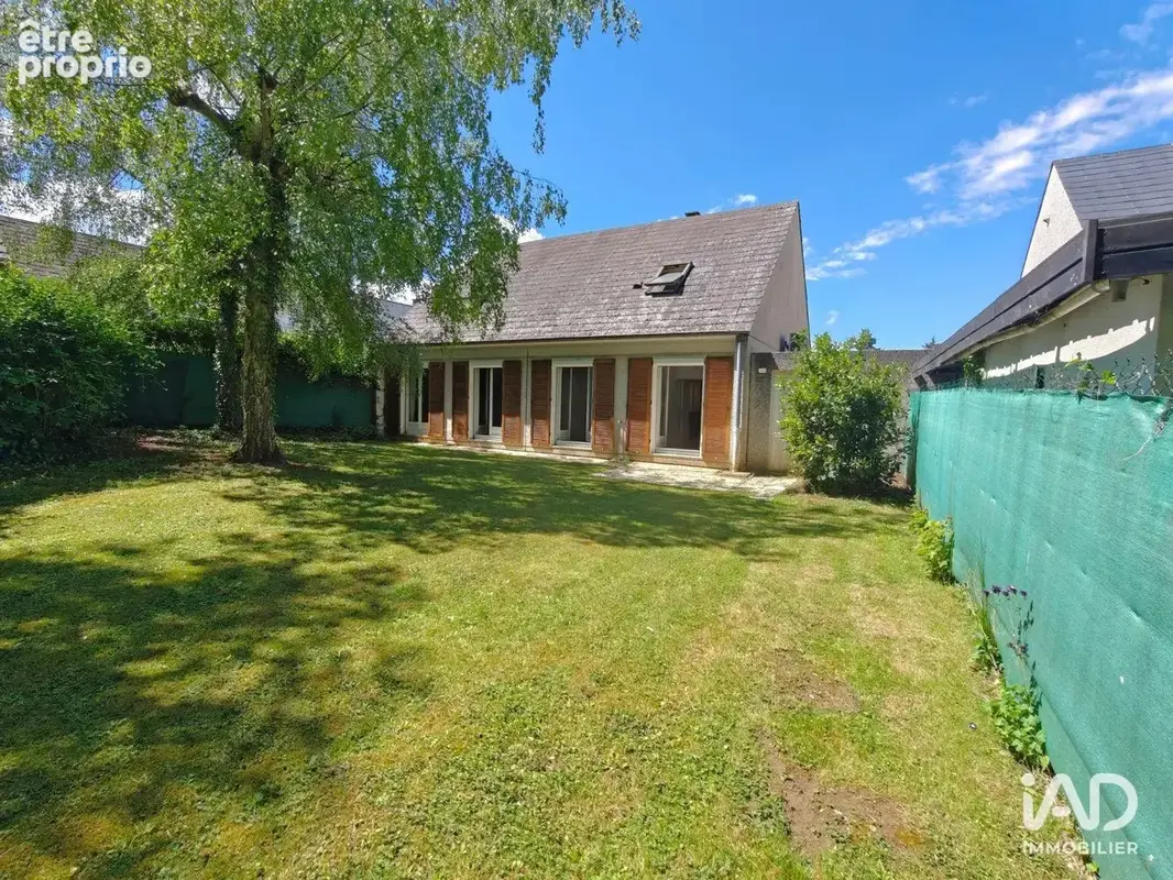 Photo 1 - Maison à LE MEE-SUR-SEINE