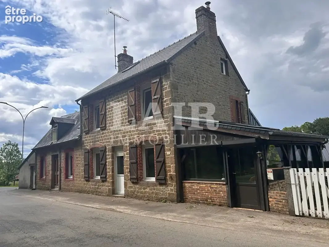 Maison en pierres à vendre à Saint Fraimbault - Ref O15269 - photo 16