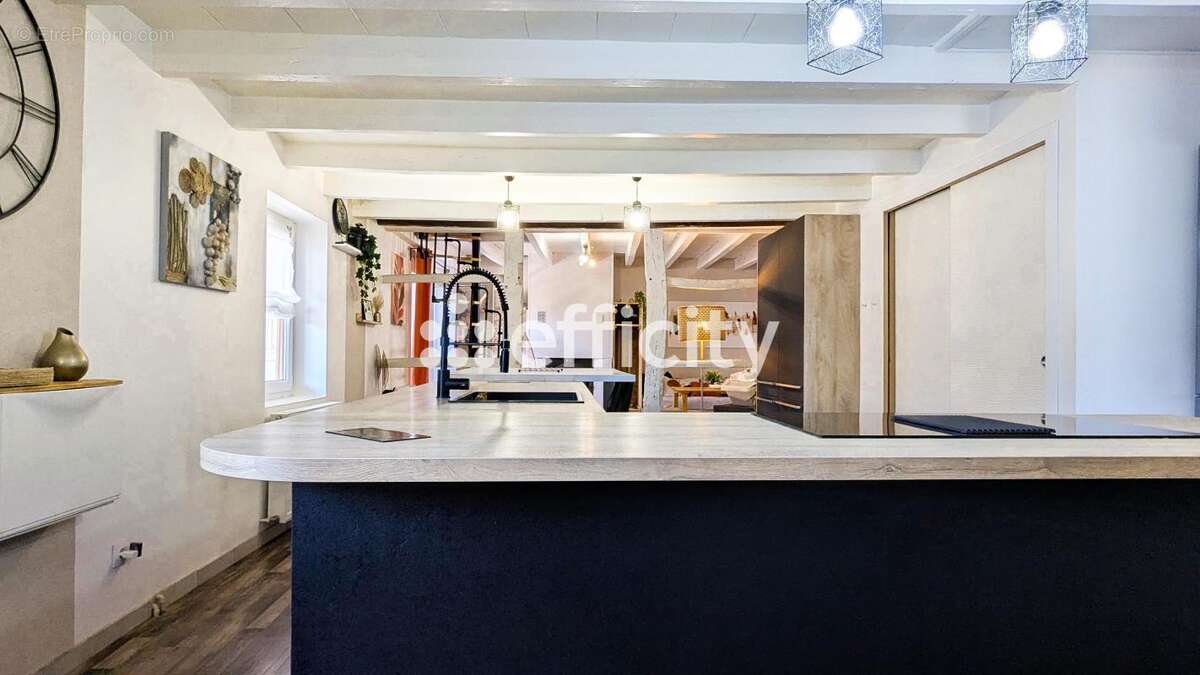 Maison 138 m² à Pont-De-Vaux  - photo 10