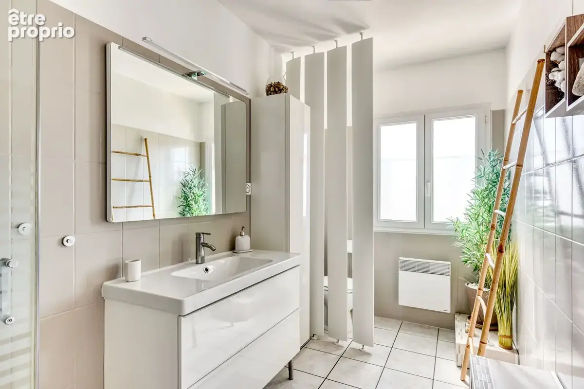 Maison rénovée avec garage et terrasse - photo 6