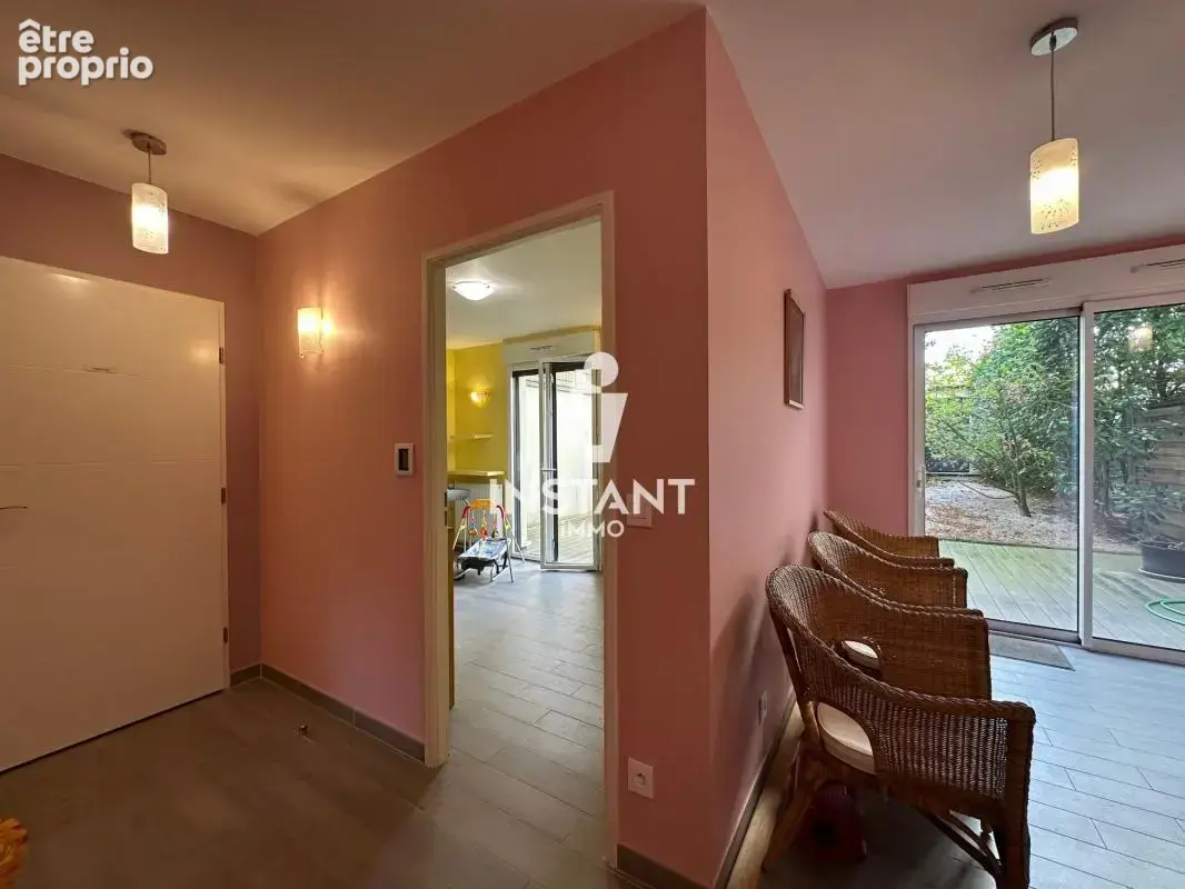 La Varenne - 3 pièces avec jardin et terrasse privatifs - photo 7