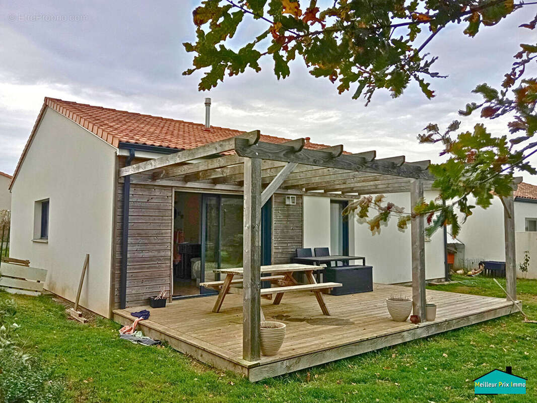 Maison à LA LIMOUZINIERE