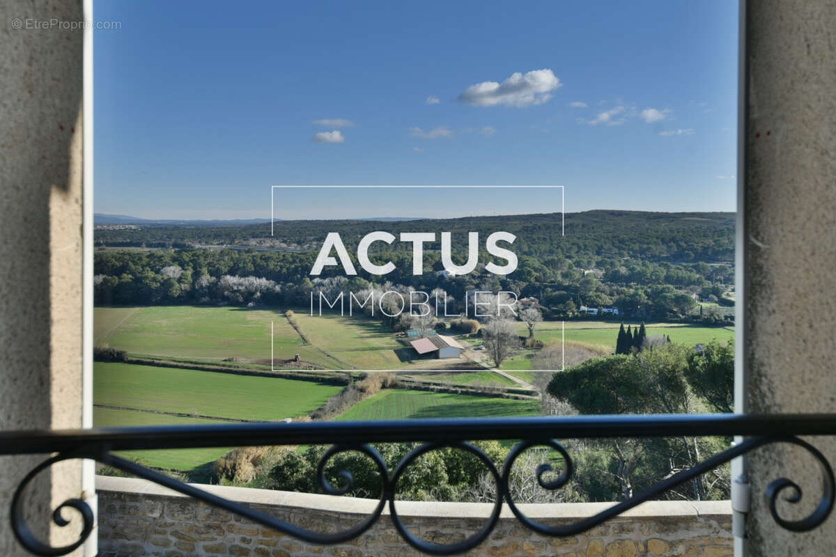 Maison à CORNILLON-CONFOUX