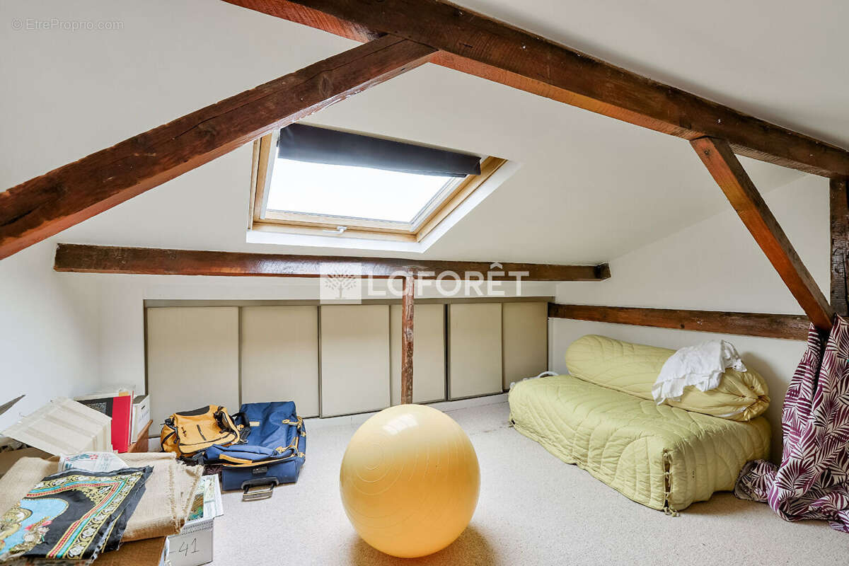 Appartement à PARIS-12E
