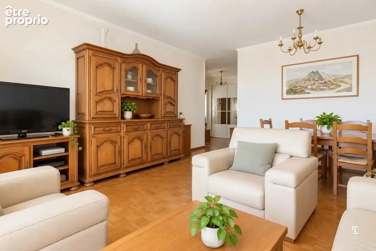 LOVA – Appartement  T4 - 87m² - Balcon - Loggia - Cave - 13005 CONCEPTION - photo 5