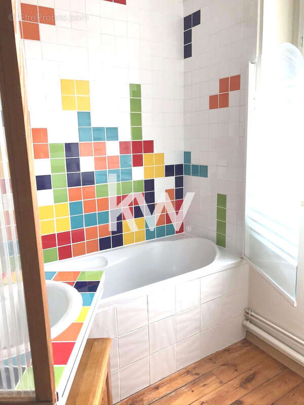 Appartement 56 m² à Saint-Etienne  - photo 6