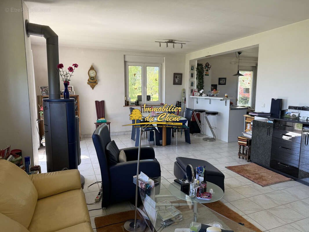 Maison à FROTEY-LES-LURE