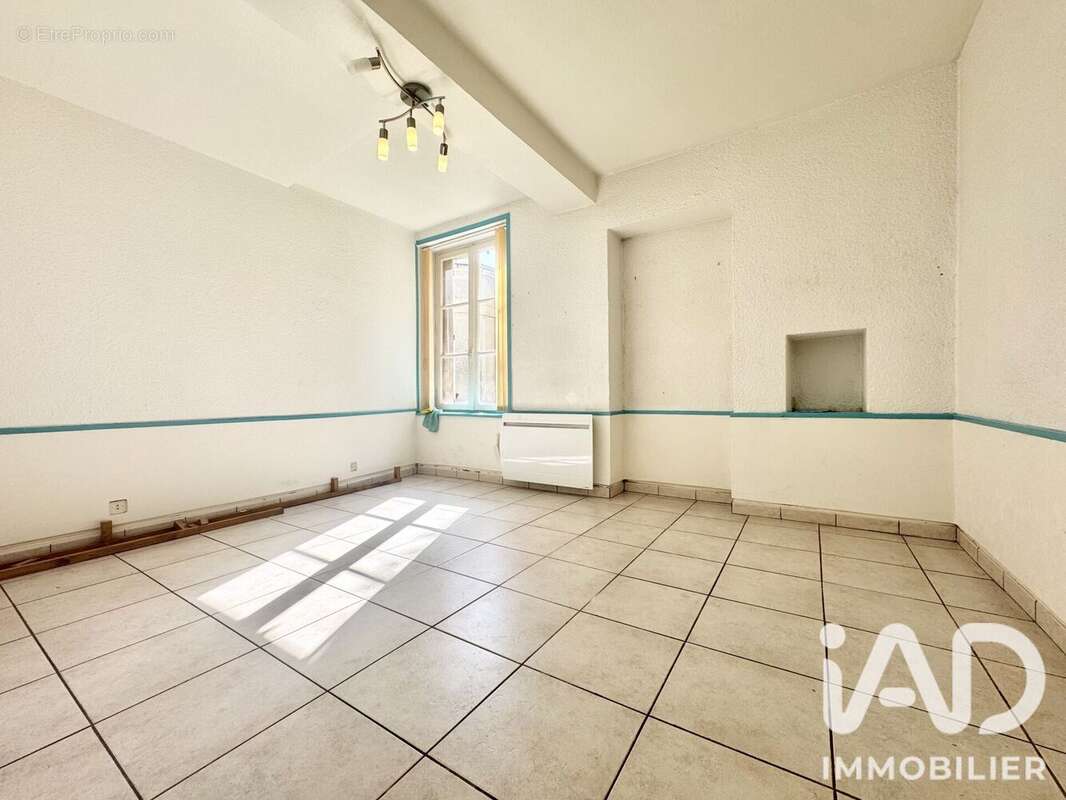 Appartement 81 m² à Charleville-Mezieres  - photo 5