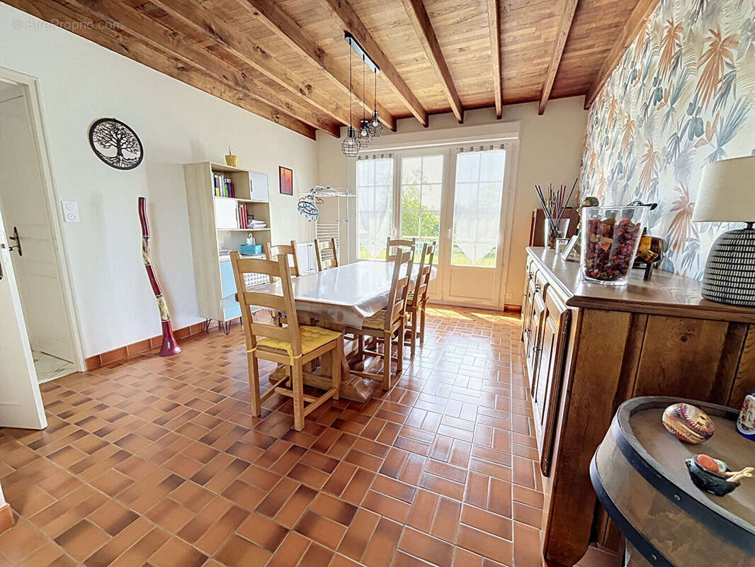 Maison Grandparigny  (50540), 4 pièce(s), sous-sol, plain-pied, terrain, - photo 2
