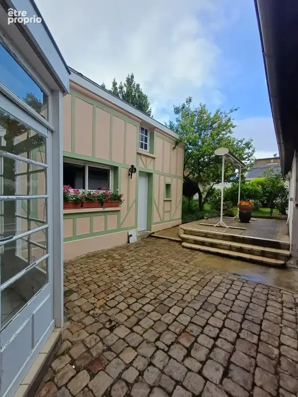 Maison 247 m² à Amiens  - photo 5