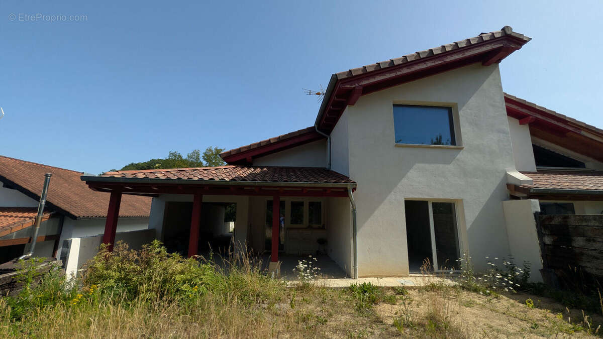 Maison à BIRIATOU