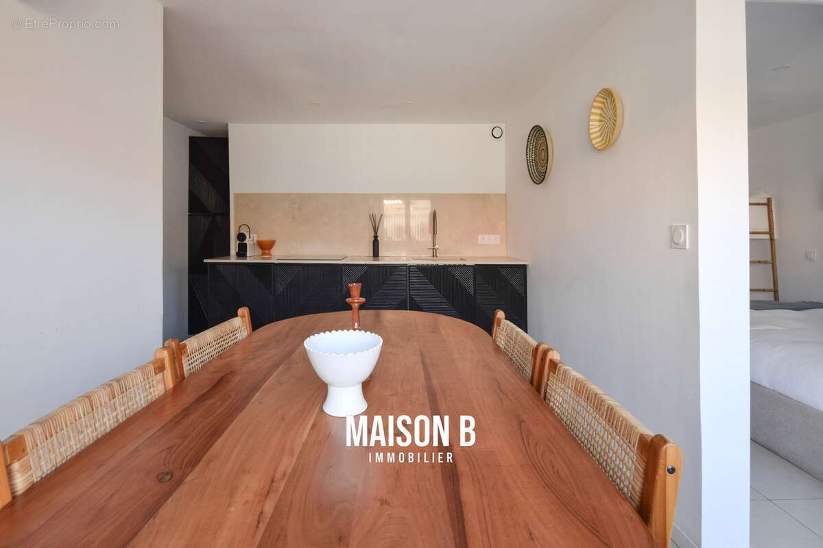 Appartement à MARSEILLE-8E