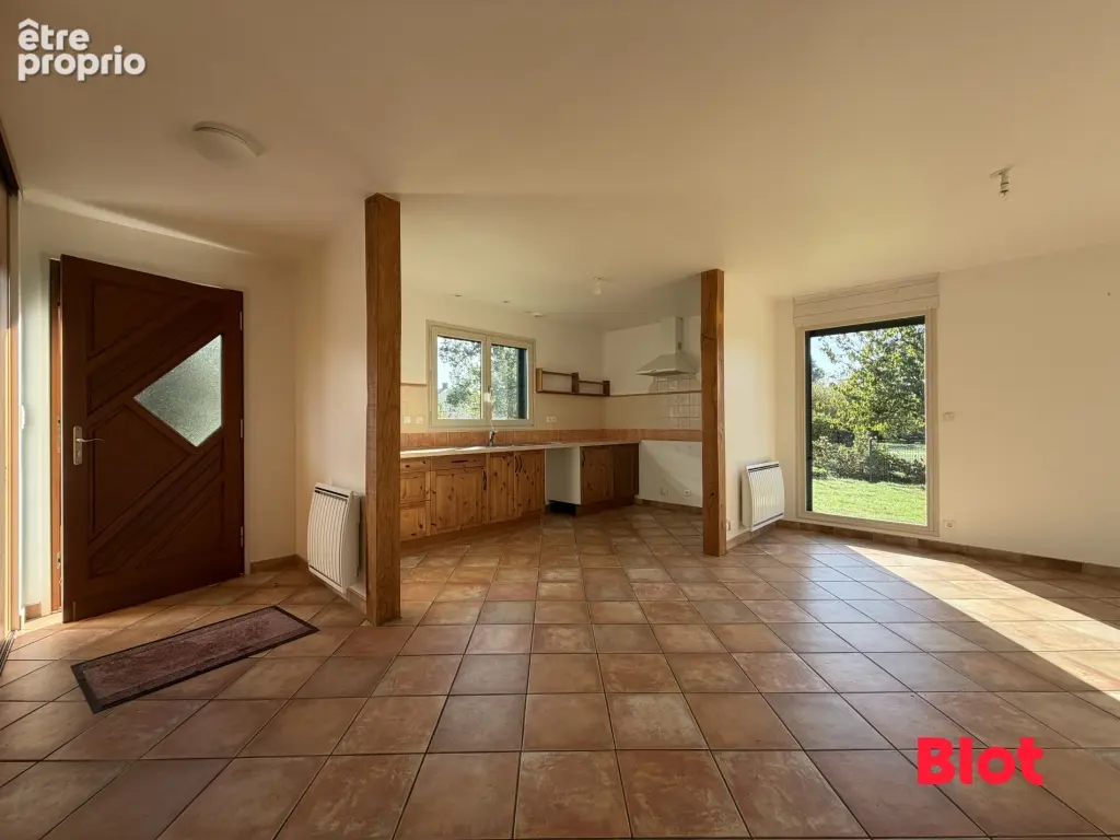 Maison 4 pièces 91 m² à vendre à Teillay (35620) - photo 2