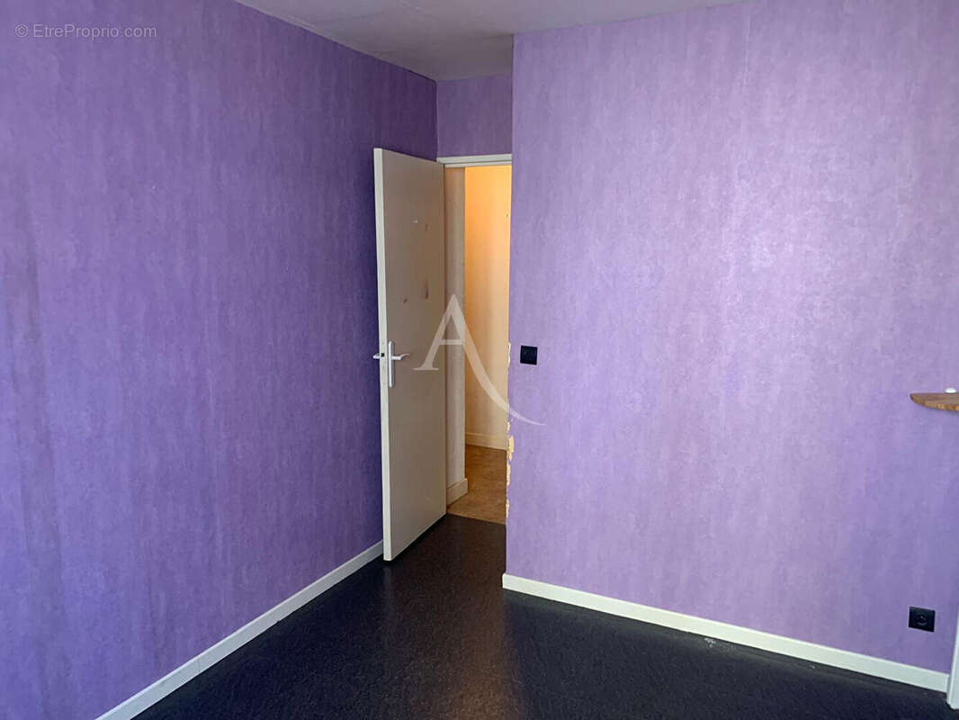 Appartement F2 -57 m² - Livry-Gargan (Résidence Albert Thomas) - photo 9