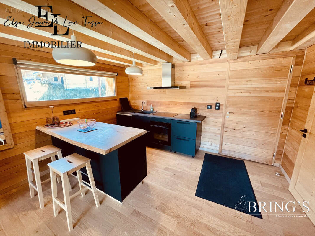 Maison 123 m² à La Cluse  - photo 6