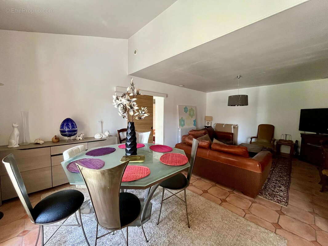 Maison à AIGUES-MORTES