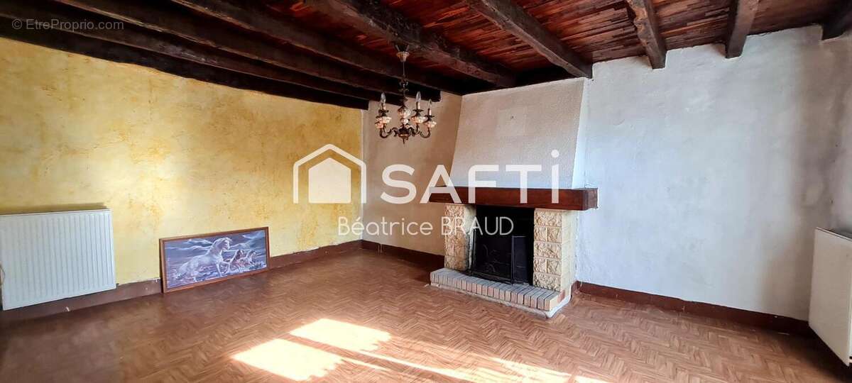 Maison 109 m² à Saint-Martin-De-Jussac  - photo 4