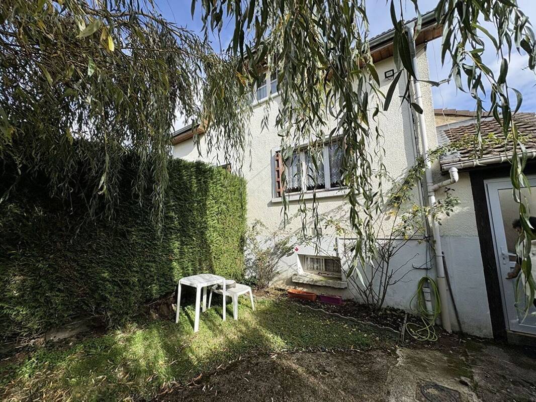 59439670a.jpg - Maison à SAINTE-GENEVIEVE