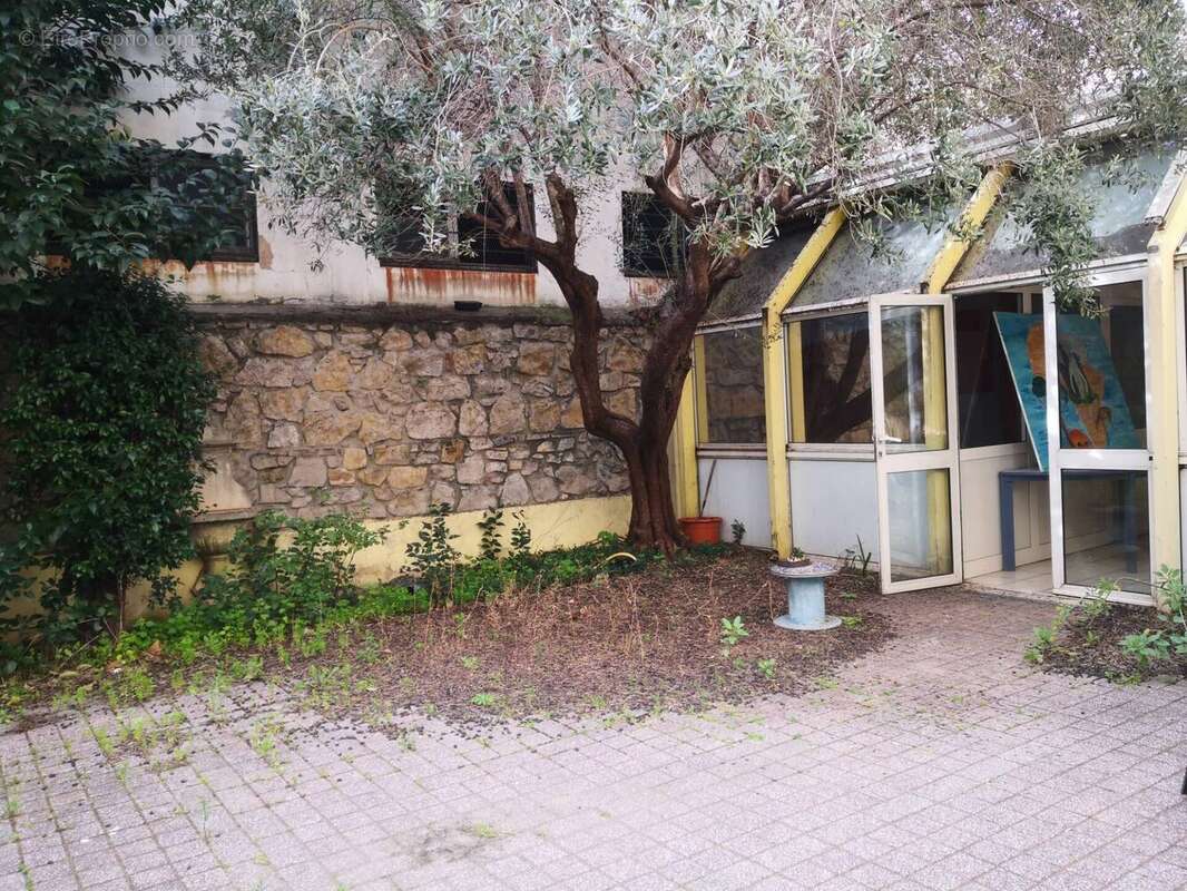 Autre à TOULON