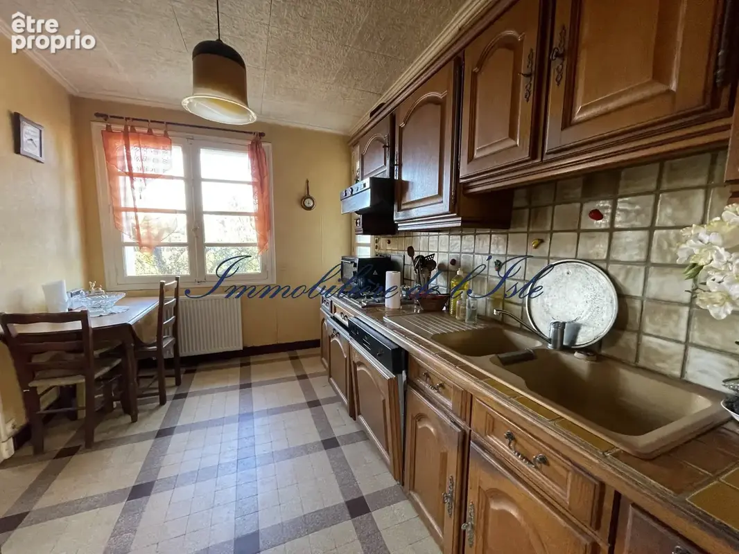 Maison avec terrain constructible - photo 8