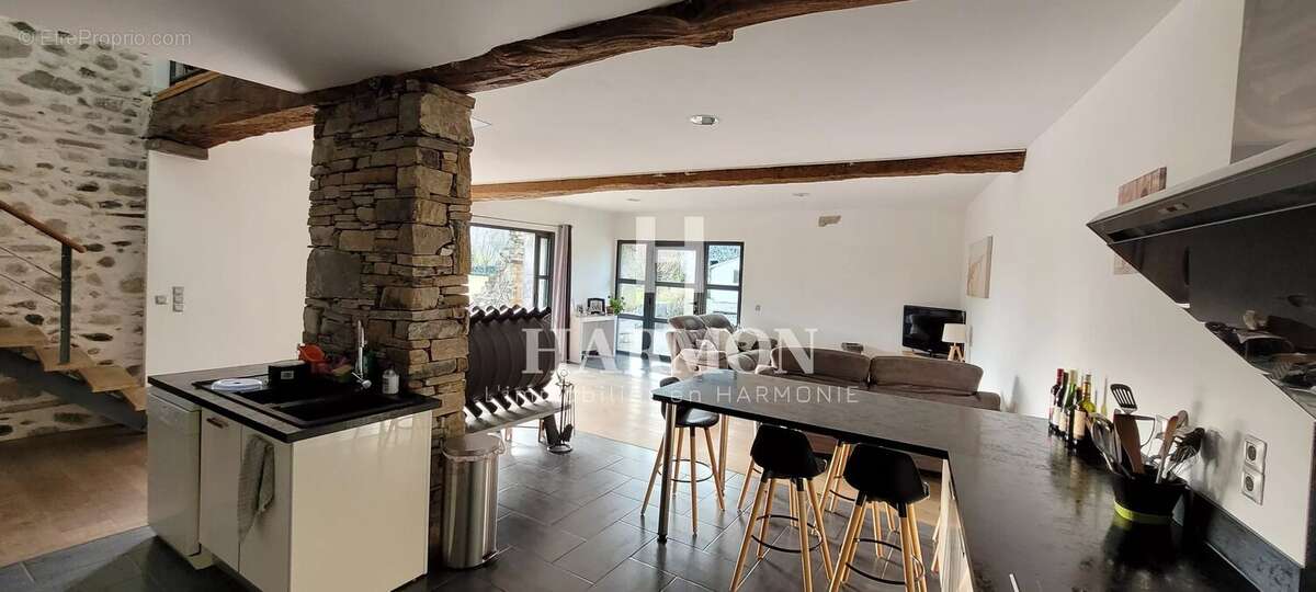 Maison à BUZIET